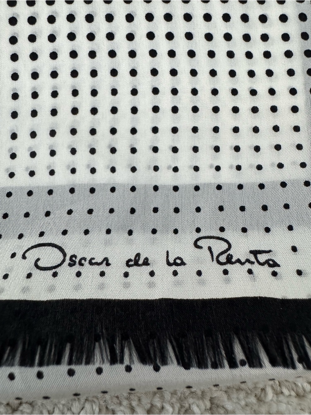 OSCAR DE LA RENTA 100% SILK SCARF 10x51” WOMEN Black White Polka Dot - Picture 3 of 5